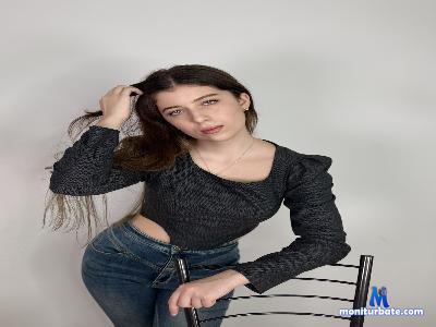 ChristenaDegner cam4 straight performer from French Republic cute C2C feet amateur 