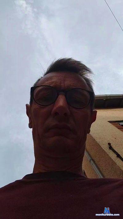 Rico3174 cam4 straight performer from French Republic  