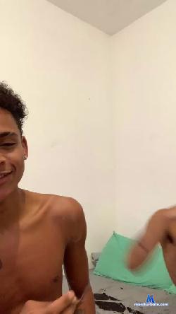 uluxuria cam4 live cam performer profile