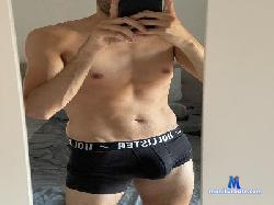 euro_virgil25 cam4 live cam performer profile