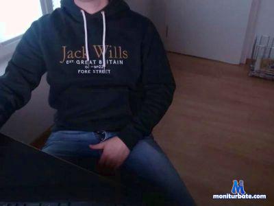 RJ1986 cam4 bicurious performer from Swiss Confederation  