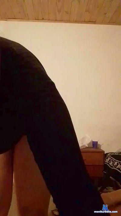 Camel3203 cam4 bicurious performer from Argentine Republic  