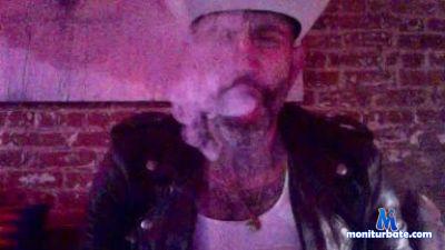 machoredsmoker cam4 gay performer from United States of America livetouch 
