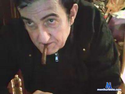 ZOMALLO cam4 bisexual performer from Republic of Italy  