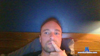 Yorkshirlads cam4 gay performer from United Kingdom of Great Britain & Northern Ireland  