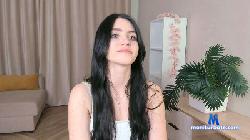 ToniaChao cam4 live cam performer profile