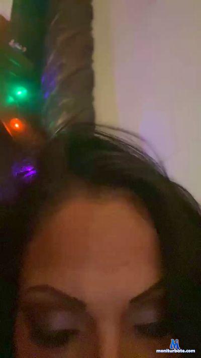 Linamaro cam4 bisexual performer from United States of America  