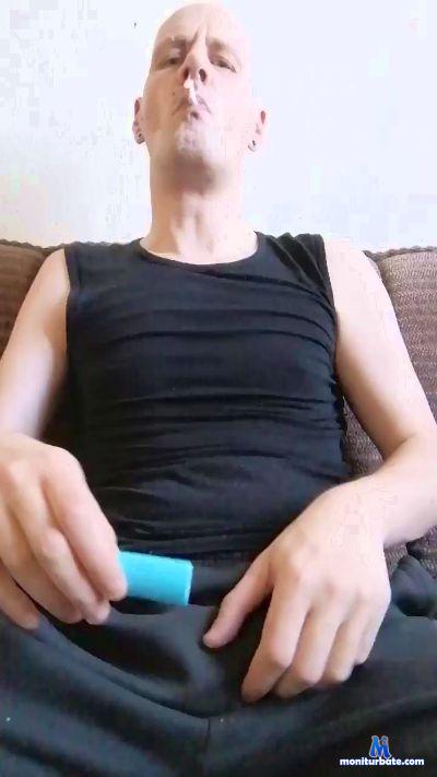 masculusmaximus cam4 straight performer from Federal Republic of Germany  