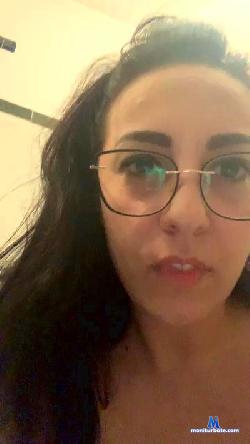 MaDaMe89 cam4 live cam performer profile