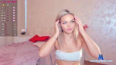 EsmeCocke cam4 bicurious performer from French Republic  