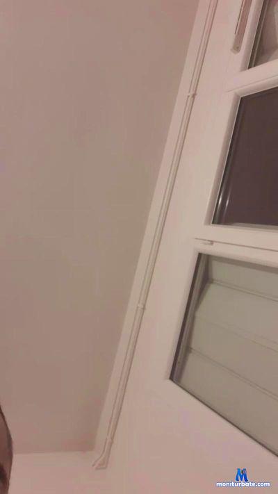 Hotcouplefunsex cam4 straight performer from French Republic  