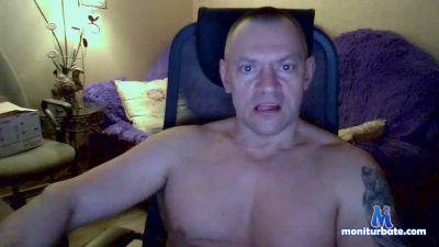 gleenoonm cam4 unknown performer from French Republic  