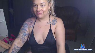 SWiTcHxRaVeN cam4 bisexual performer from French Republic squirt canadienne masturbation C2C pawg anal spanking 