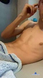 Mikegarcia18 cam4 livecam show performer room profile