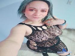 martinabellla cam4 live cam performer profile
