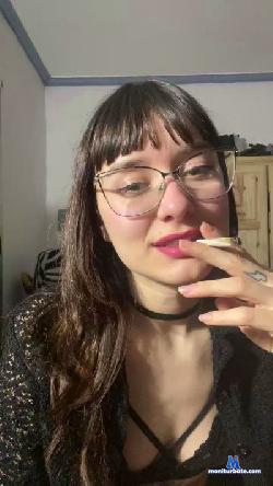 Elvira333 cam4 live cam performer profile