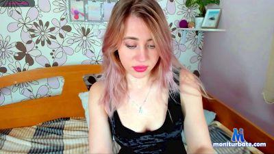 loghann cam4 bisexual performer from Kingdom of Spain  