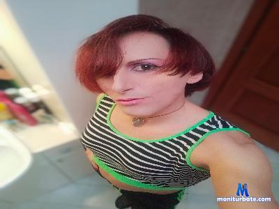 isabel53_sexy cam4 bisexual performer from Republic of Italy  