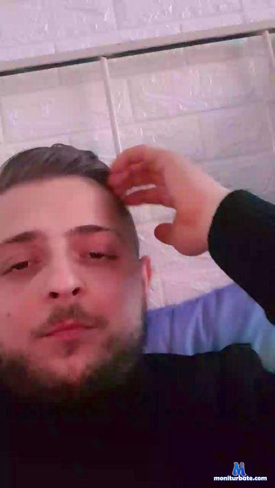 ilcazzo90 cam4 straight performer from Republic of Italy  