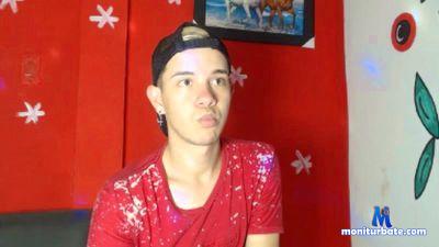 fireyboy1820 cam4 bisexual performer from Republic of Colombia  