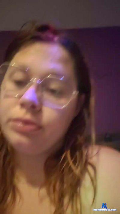 Lymyaa cam4 unknown performer from French Republic amateur 