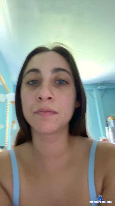 QueenB22 cam4 straight performer from United States of America  
