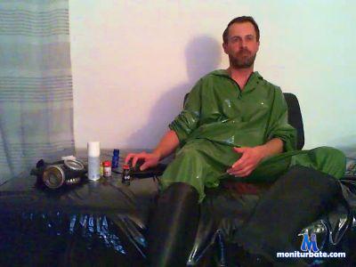 BeckyB1 cam4 bisexual performer from United Kingdom of Great Britain & Northern Ireland  