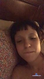Emsisaslut cam4 livecam show performer room profile