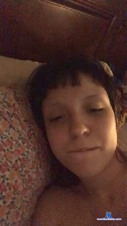 Emsisaslut cam4 live cam performer profile