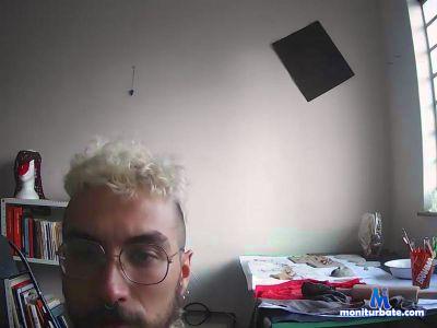 __corvo09 cam4 gay performer from Federative Republic of Brazil hairy tattoo piercing working cock 