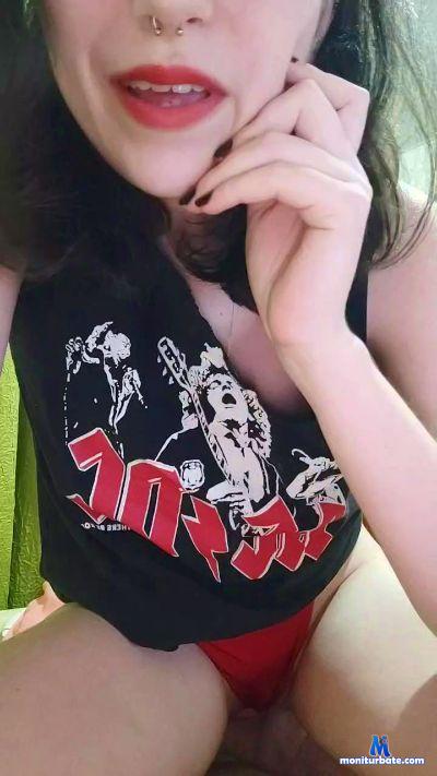 lindacutehot cam4 bisexual performer from Federative Republic of Brazil  