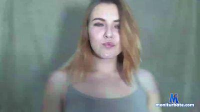 KissKagney cam4 bisexual performer from United States of America play skype lovense livetouch dance pvt 