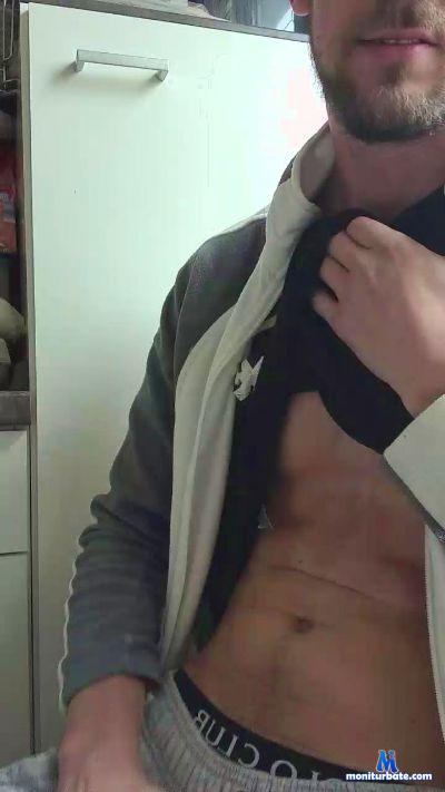 Bigron030 cam4 bicurious performer from Federal Republic of Germany  
