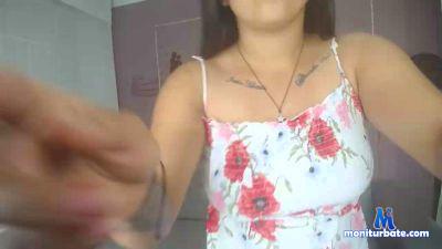 gisell_leon21 cam4 bicurious performer from Republic of Colombia new latina show rollthedice 