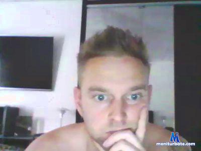 markpassiv1 cam4 bicurious performer from Kingdom of Denmark  