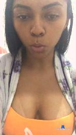 Laryoliver99 cam4 livecam show performer room profile