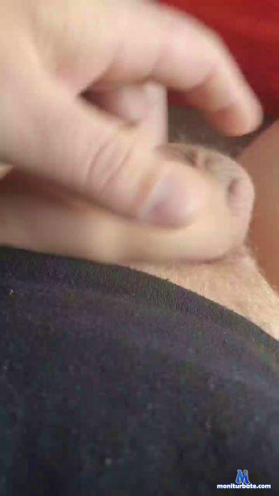 hitsignu cam4 unknown performer from Kingdom of the Netherlands  