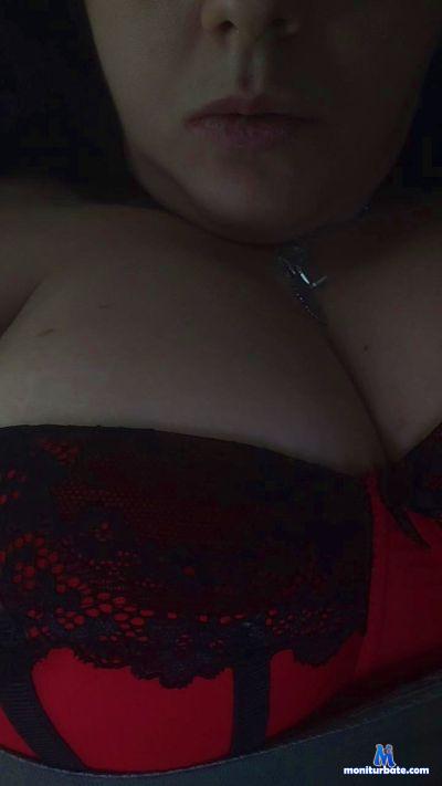 Soleluna85 cam4 bisexual performer from Republic of Italy  