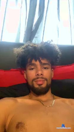 Lorenzo0518 cam4 live cam performer profile