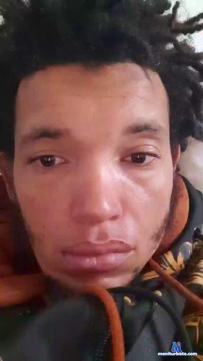 Danygomes86 cam4 bisexual performer from Portuguese Republic  