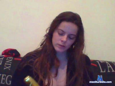 HazelCruzz cam4 straight performer from United States of America  