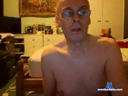 nigel022 cam4 live cam performer profile