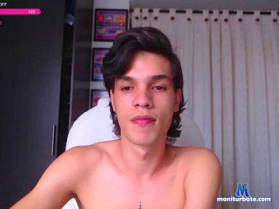 20cmHENZO cam4 bisexual performer from United States of America C2C anal milk pvt pee ass dirty 