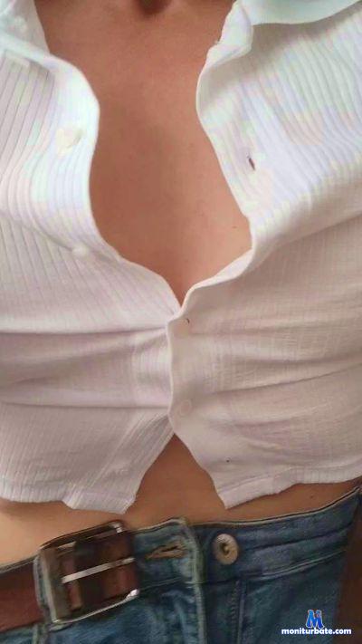 sowhat4 cam4 bicurious performer from French Republic  