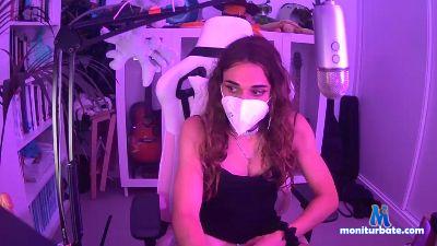 Paula2003 cam4 bisexual performer from Kingdom of Spain trans chastity couple smoke analtoys masturbation gamer 