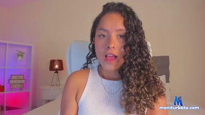 miss_salo cam4 bicurious performer from Republic of Colombia striptease C2C masturbation pussy ass 