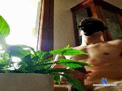 GioveLussurioso cam4 live cam performer profile