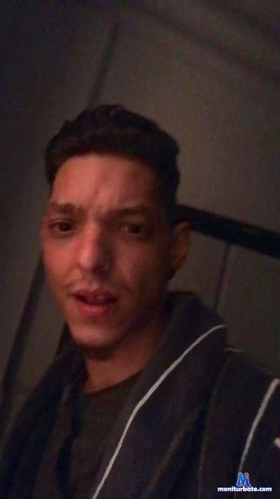XiCkySex cam4 straight performer from Kingdom of Spain  