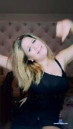 Elizahot cam4 livecam show performer room profile