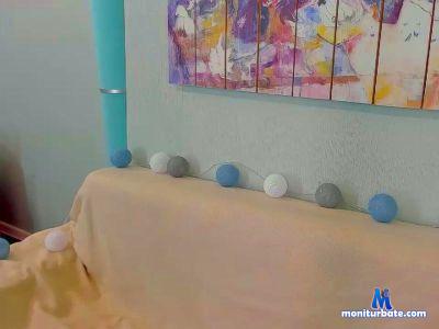 Nysgerrig1970 cam4 bicurious performer from Kingdom of Denmark  